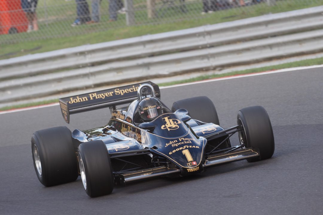 Thornton wins for Lotus at Brands