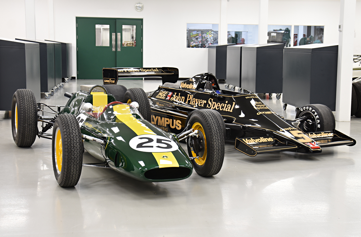 Two More Show Cars Leave for Lotus China