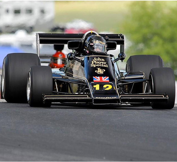 Valiant Team Effort at Road America