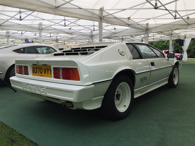 Lotus Esprit 2