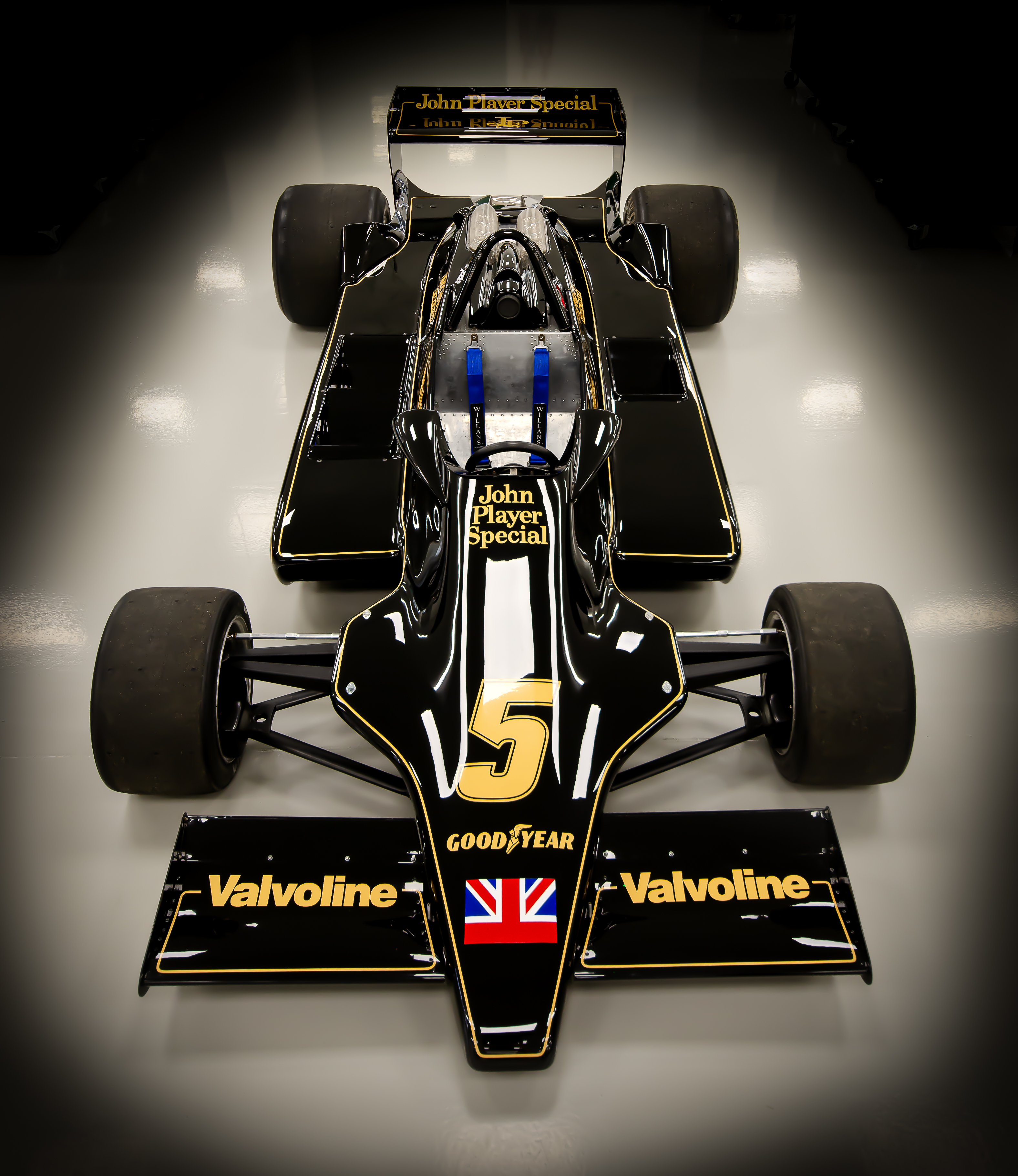 F1 2018 Classic Cars Revealed - To include Lotus 72 and 79